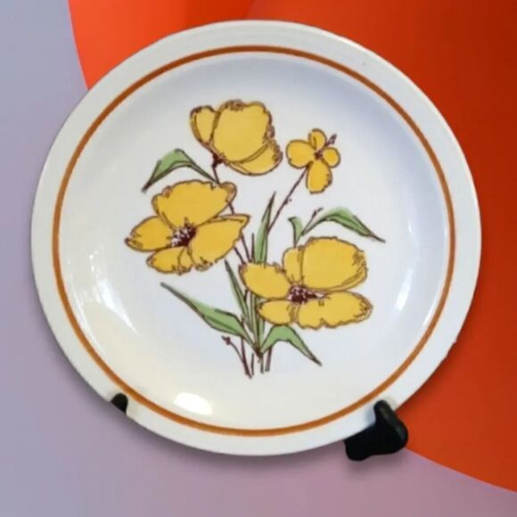 Homer Laughlin Vintage 1979 Yellow Flowers Set of 2 Dinner Plates - Picture 3 of 12